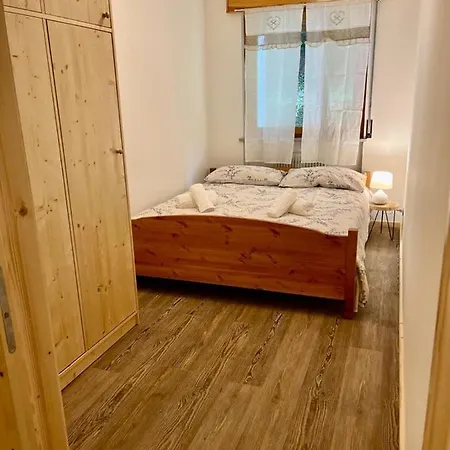 Bucaneve Apartment